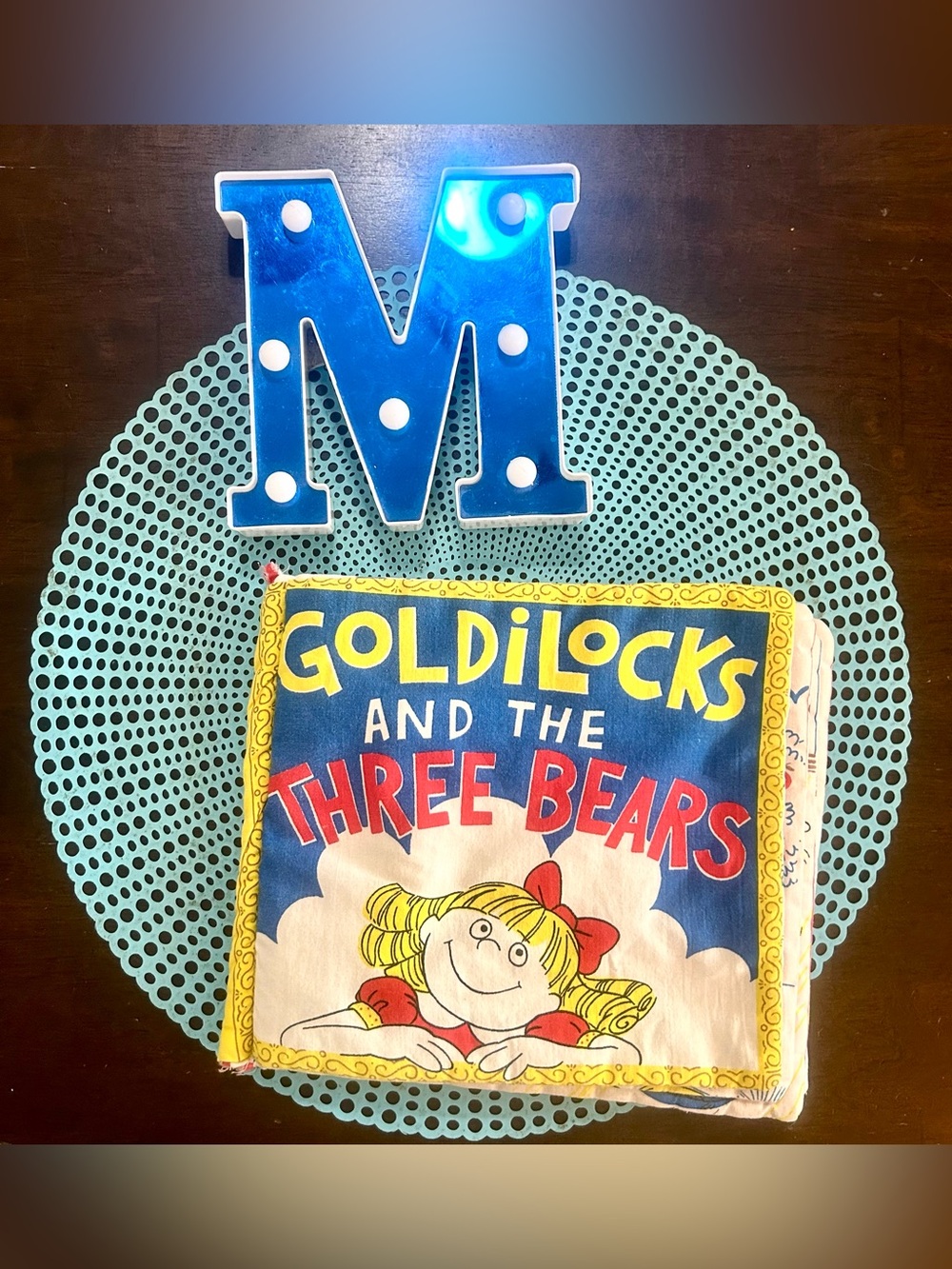 Goldilocks and the Three Bears Cloth Picture Book;